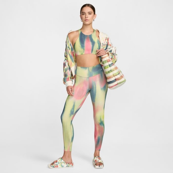 Nike Pants - RARE Nike One Artist Collection Women’s multicolor cropped leggings NWT XS